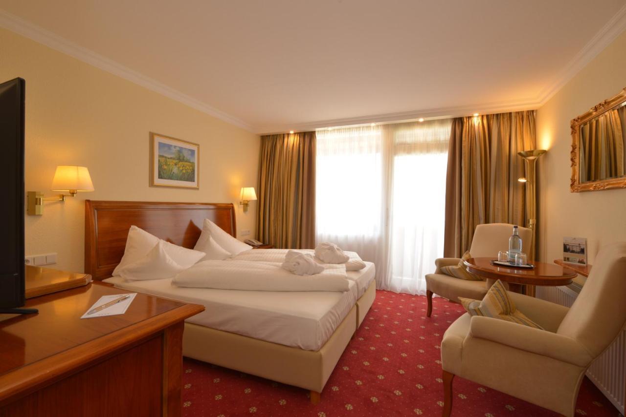 באד פיסינג Hotel Schweizer Hof Thermal Und Vital Resort (Adults Only) מראה חיצוני תמונה