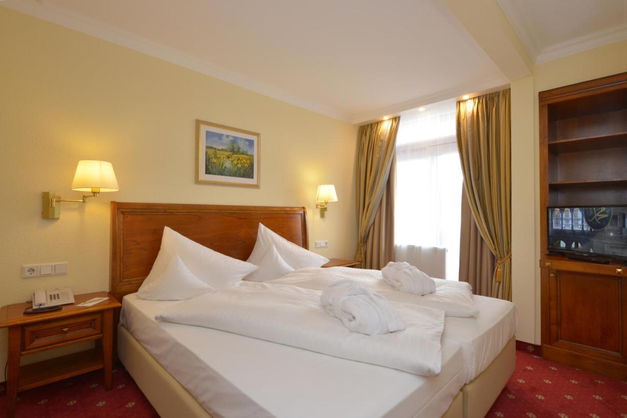 באד פיסינג Hotel Schweizer Hof Thermal Und Vital Resort (Adults Only) חדר תמונה