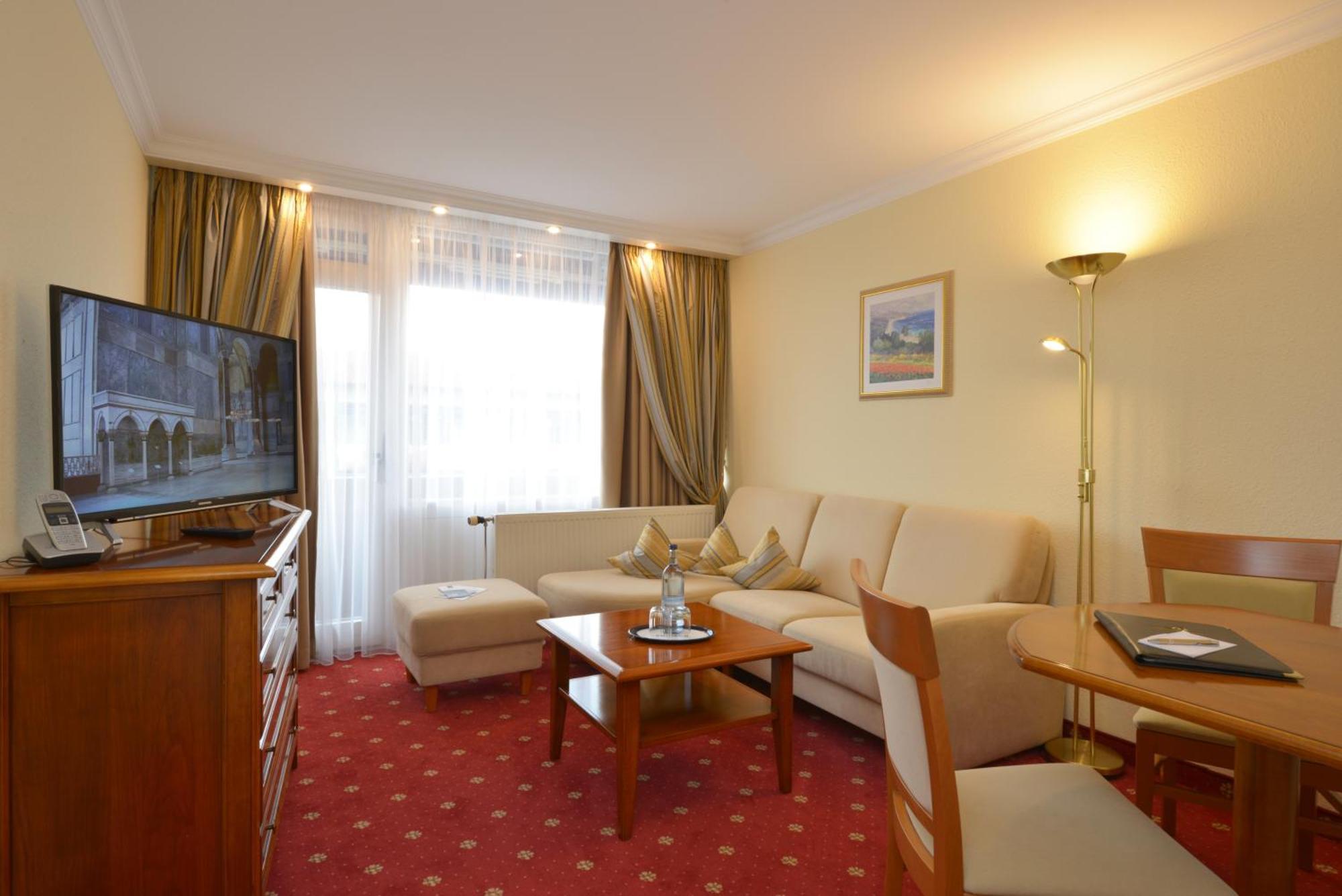 באד פיסינג Hotel Schweizer Hof Thermal Und Vital Resort (Adults Only) חדר תמונה